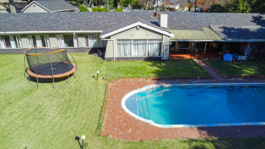 4 Bedroom Property for Sale in Bryanston East Gauteng