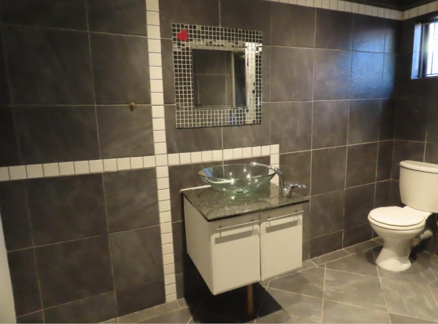 3 Bedroom Property for Sale in Dawnview Gauteng