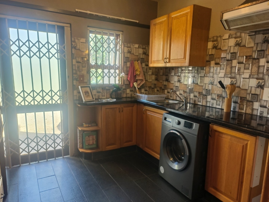 2 Bedroom Property for Sale in Jukskei Park Gauteng