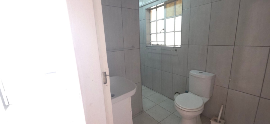 3 Bedroom Property for Sale in Brackendowns Gauteng
