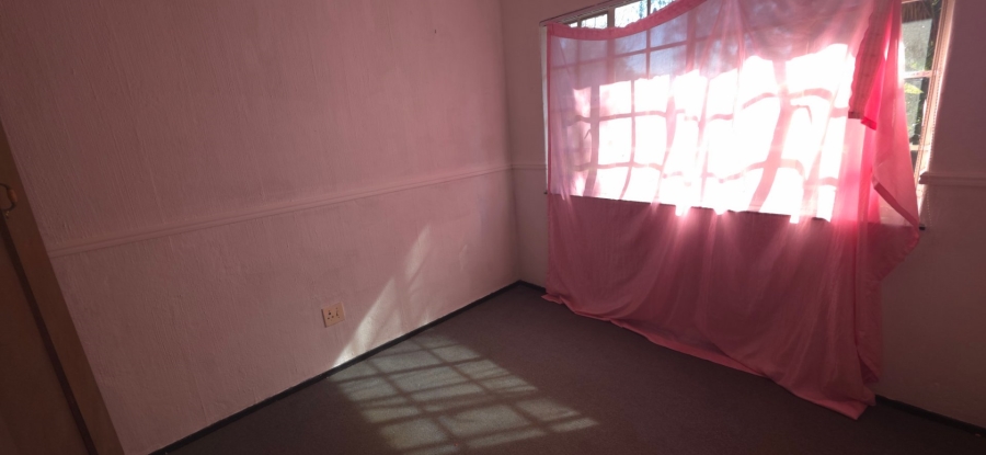 3 Bedroom Property for Sale in Brackendowns Gauteng