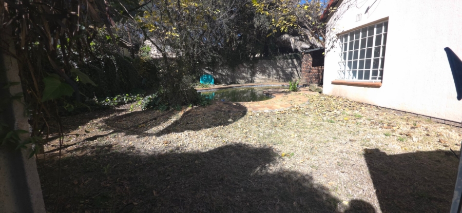 3 Bedroom Property for Sale in Brackendowns Gauteng