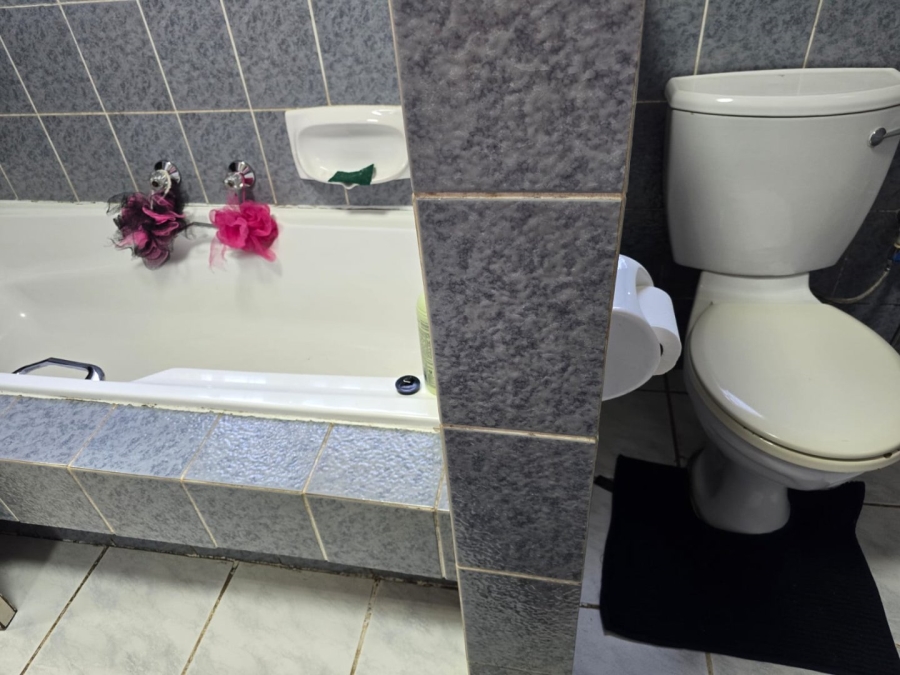 4 Bedroom Property for Sale in Witfield Gauteng