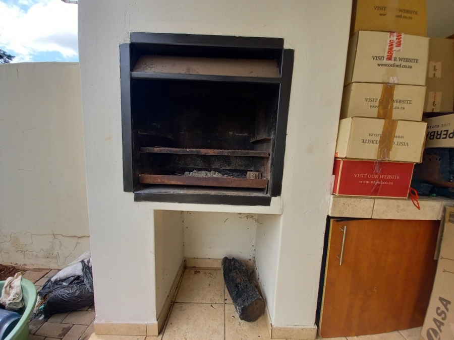 2 Bedroom Property for Sale in Heatherview Gauteng