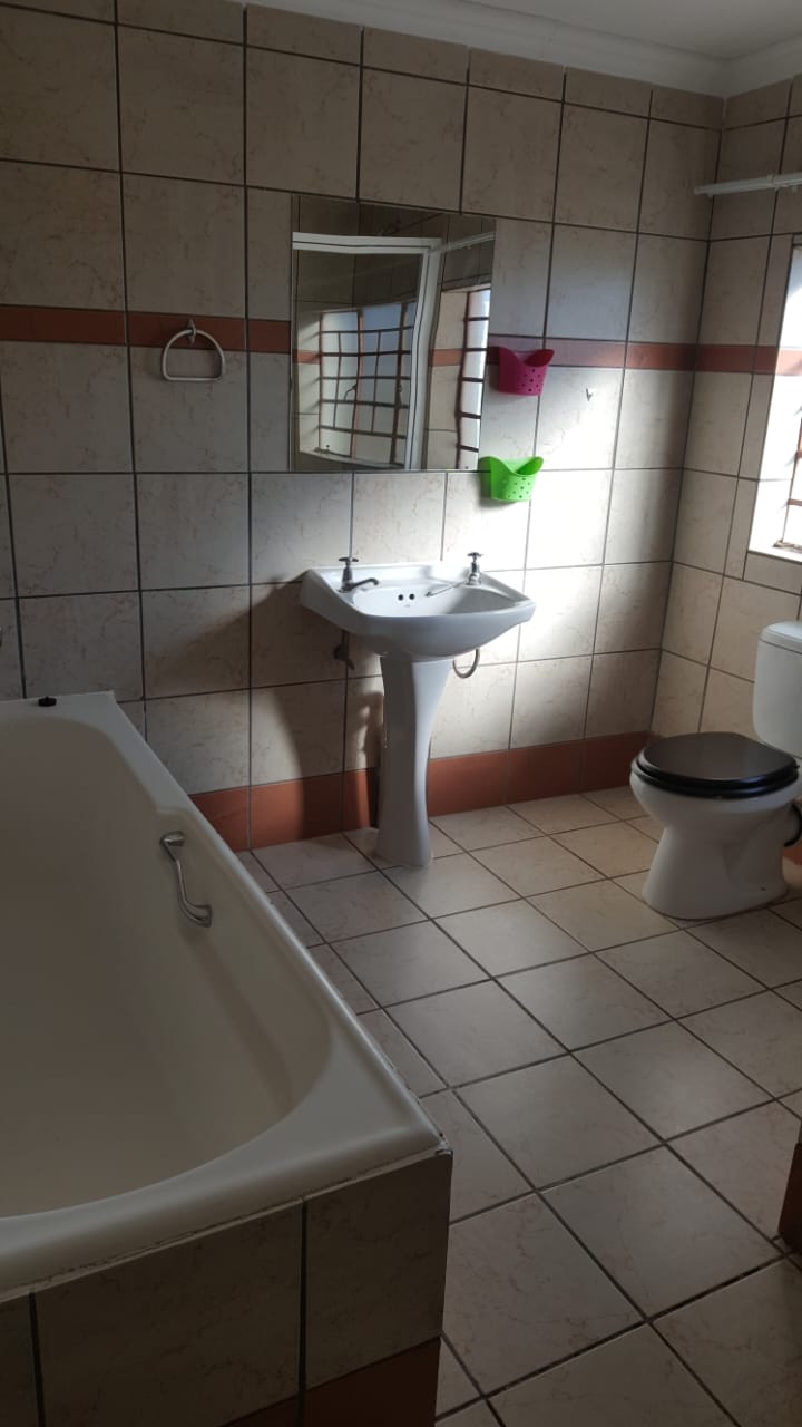 17 Bedroom Property for Sale in Knoppieslaagte Gauteng