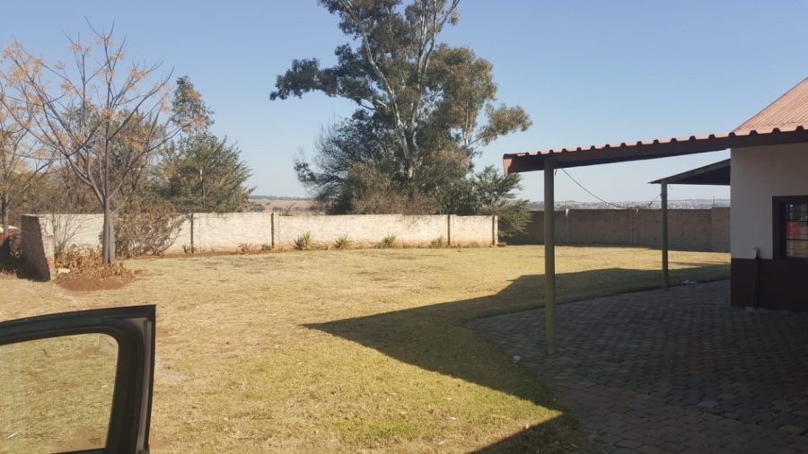 17 Bedroom Property for Sale in Knoppieslaagte Gauteng