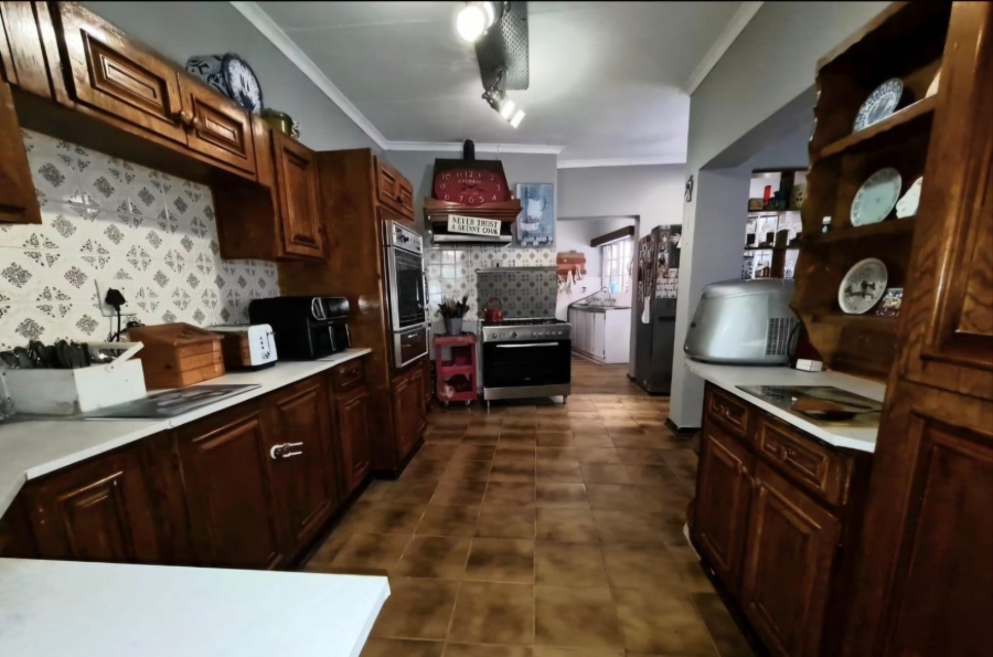 5 Bedroom Property for Sale in Wonderboom Gauteng