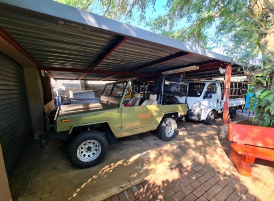 5 Bedroom Property for Sale in Wonderboom Gauteng