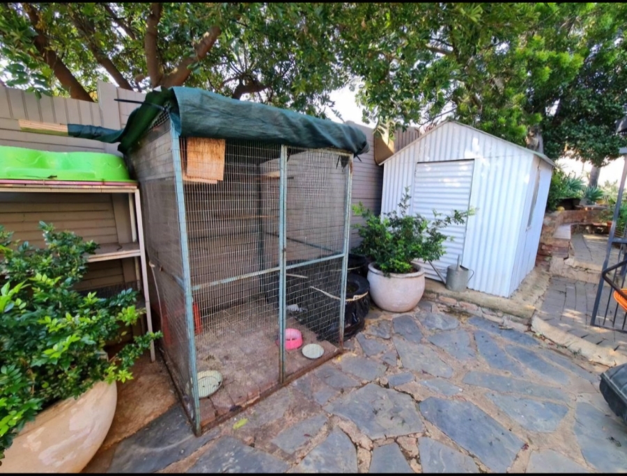 5 Bedroom Property for Sale in Wonderboom Gauteng
