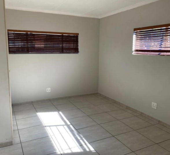 To Let 1 Bedroom Property for Rent in Randpark Ridge Gauteng