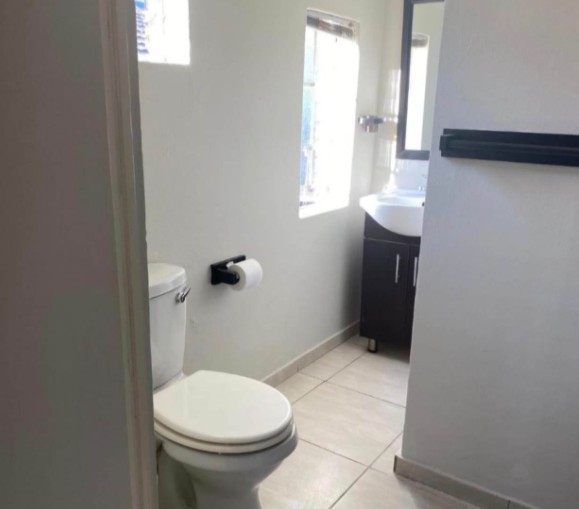 To Let 1 Bedroom Property for Rent in Randpark Ridge Gauteng