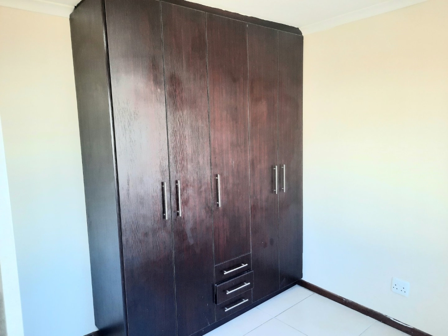 To Let 2 Bedroom Property for Rent in Kensington B Gauteng