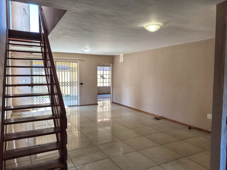 To Let 4 Bedroom Property for Rent in Eveleigh Gauteng