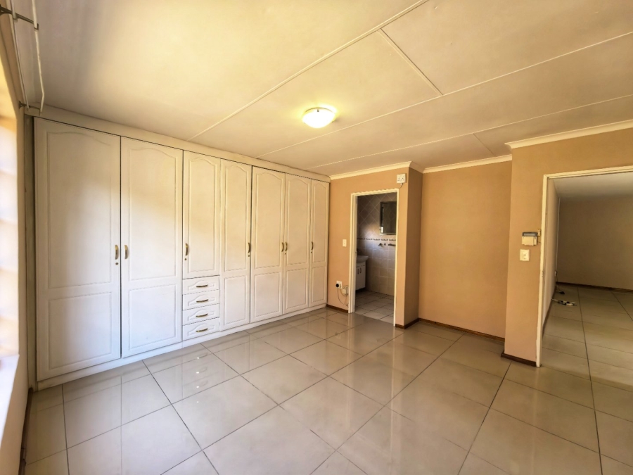 To Let 4 Bedroom Property for Rent in Eveleigh Gauteng