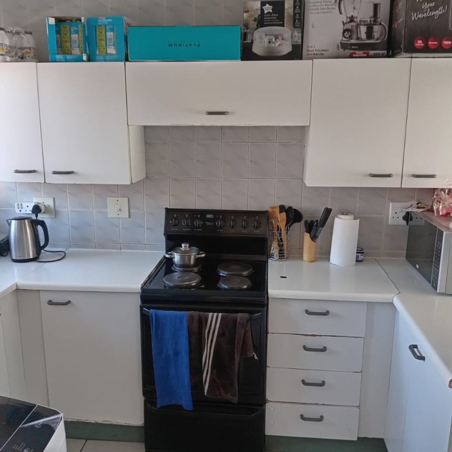 2 Bedroom Property for Sale in Vorna Valley Gauteng