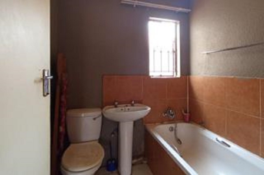 2 Bedroom Property for Sale in Soshanguve B Gauteng