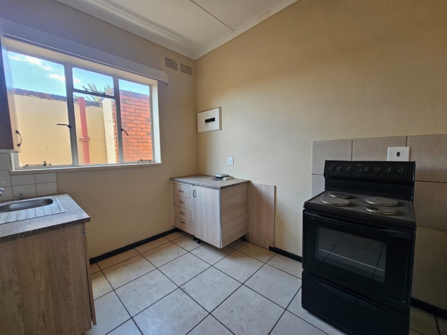 To Let 2 Bedroom Property for Rent in Primrose Gauteng