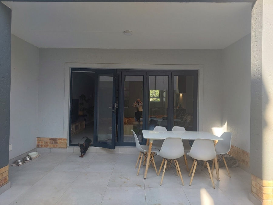 2 Bedroom Property for Sale in Ferndale Gauteng