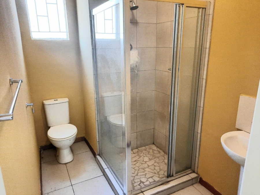 To Let 2 Bedroom Property for Rent in Kensington B Gauteng