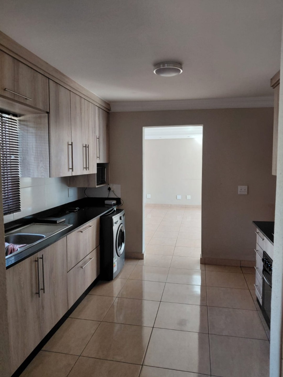 To Let 3 Bedroom Property for Rent in Soshanguve FF Gauteng