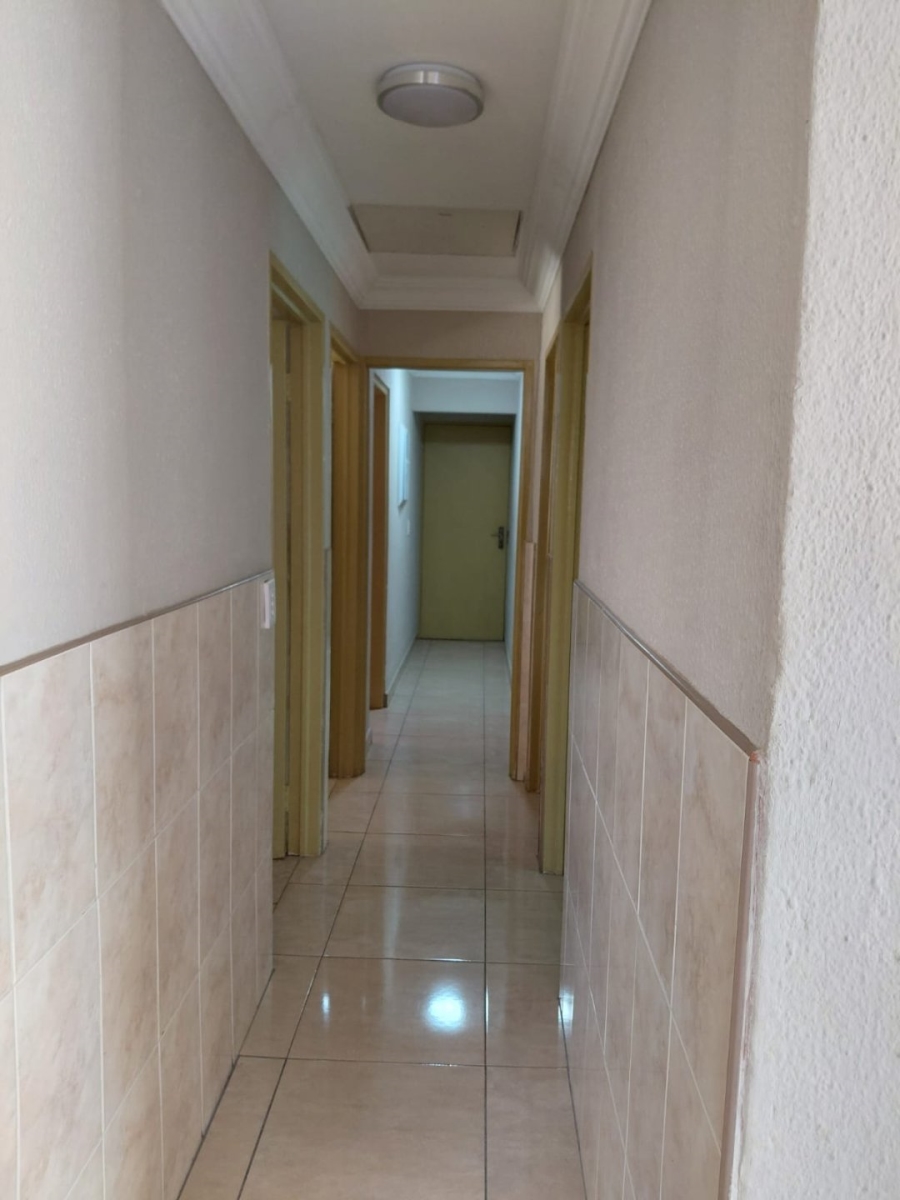 To Let 3 Bedroom Property for Rent in Soshanguve FF Gauteng