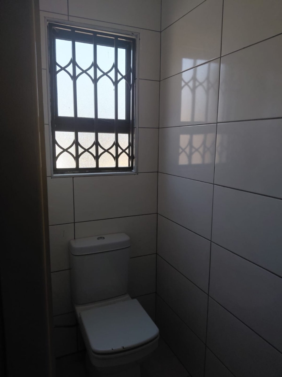 To Let 3 Bedroom Property for Rent in Soshanguve FF Gauteng