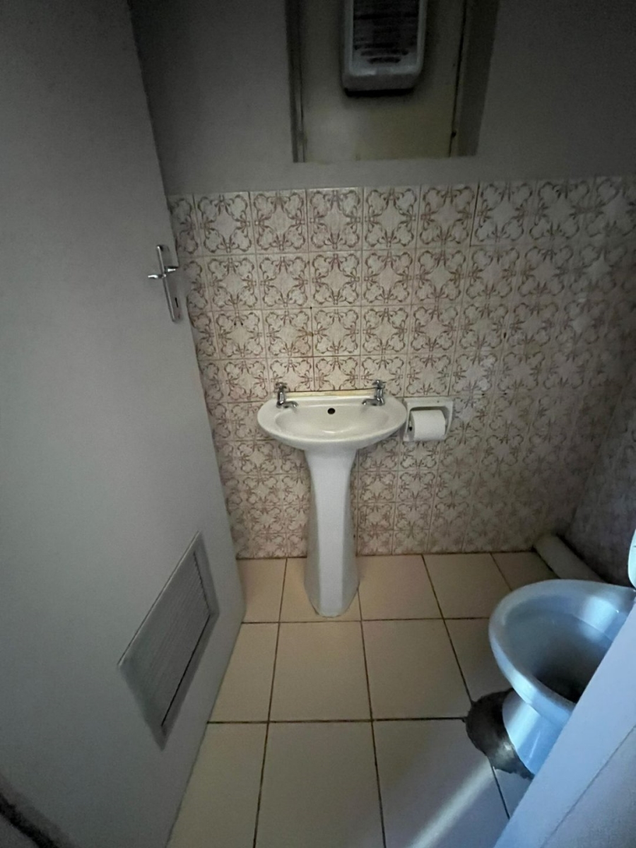 To Let commercial Property for Rent in Hatfield Gauteng
