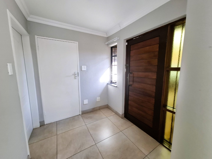 To Let 3 Bedroom Property for Rent in Brooklyn Gauteng