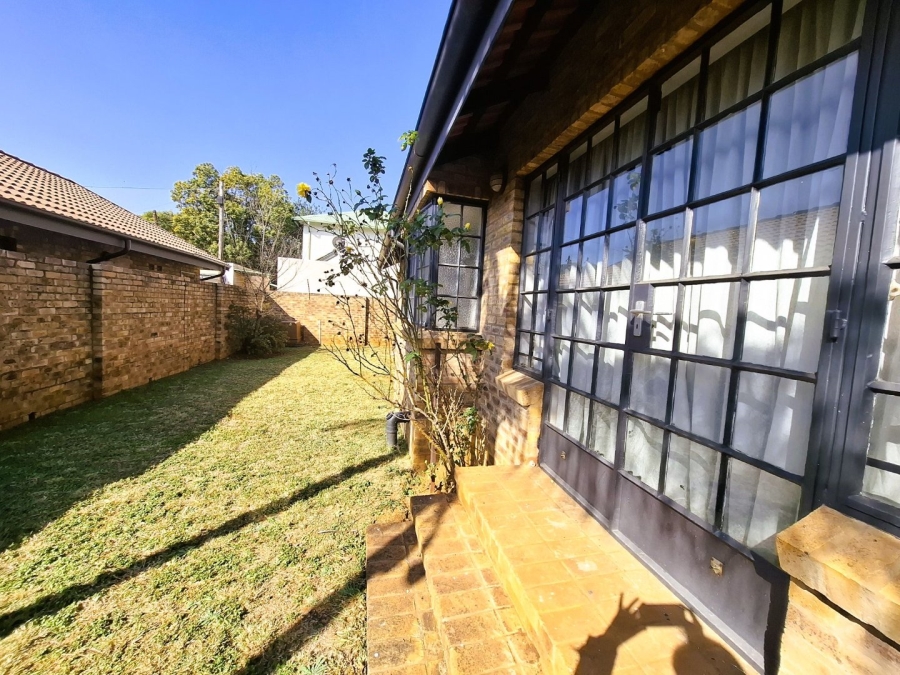 To Let 3 Bedroom Property for Rent in Brooklyn Gauteng