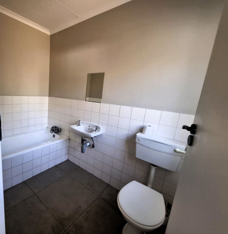 To Let 3 Bedroom Property for Rent in Brooklyn Gauteng