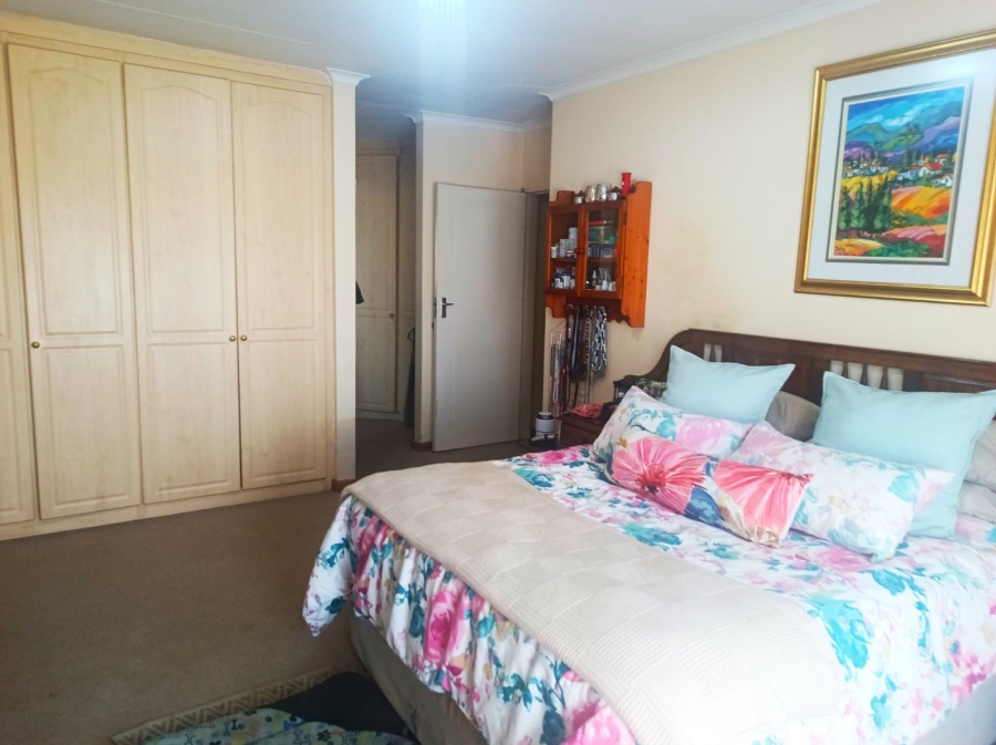 3 Bedroom Property for Sale in Roodeplaat Gauteng