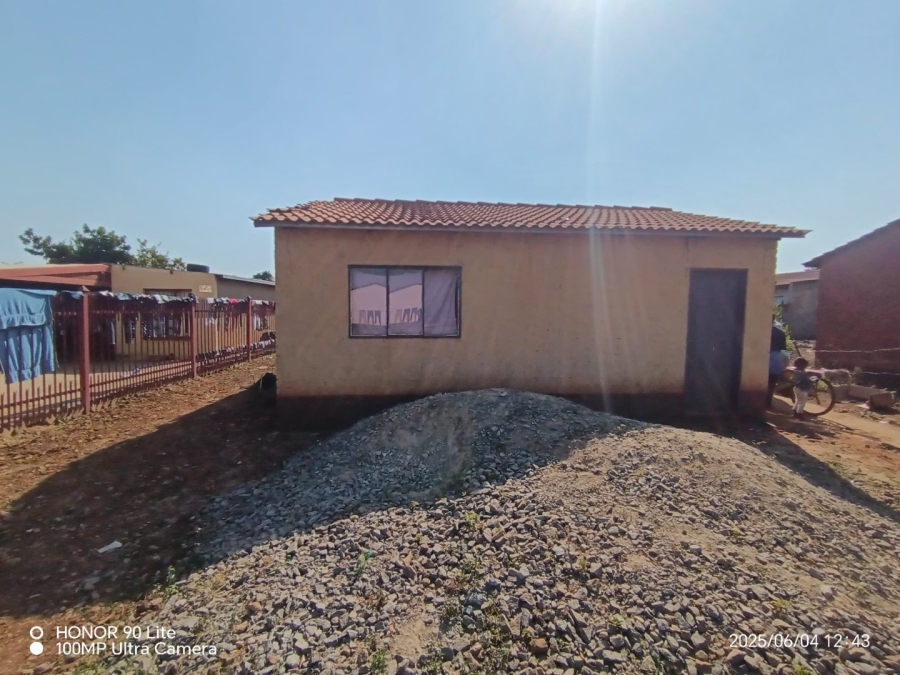 2 Bedroom Property for Sale in Soshanguve South Ext 9 Gauteng