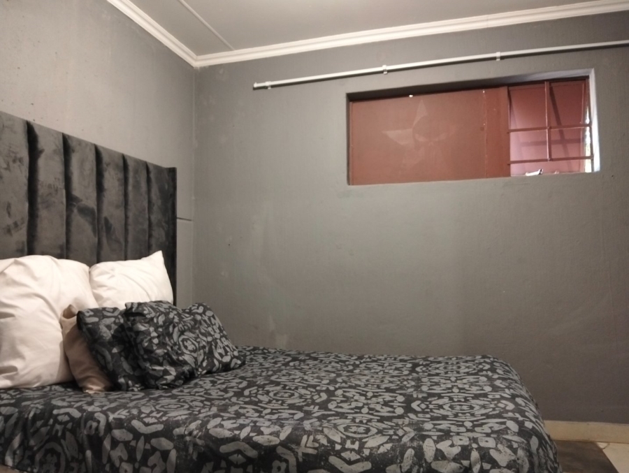 To Let 1 Bedroom Property for Rent in The Reeds Gauteng