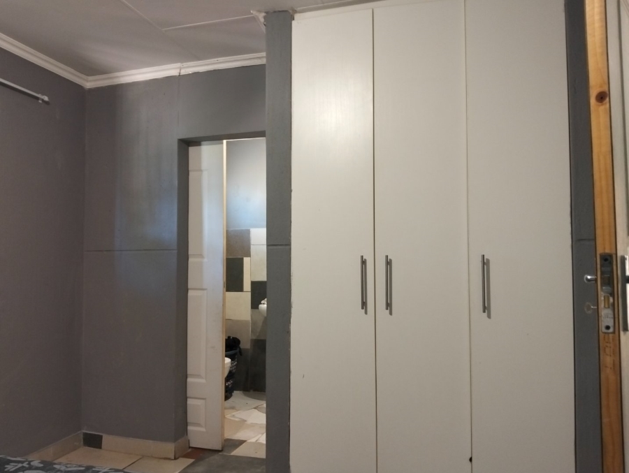 To Let 1 Bedroom Property for Rent in The Reeds Gauteng