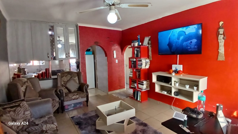 2 Bedroom Property for Sale in Forest Hill Gauteng