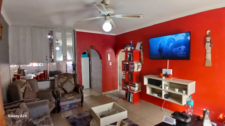 2 Bedroom Property for Sale in Forest Hill Gauteng
