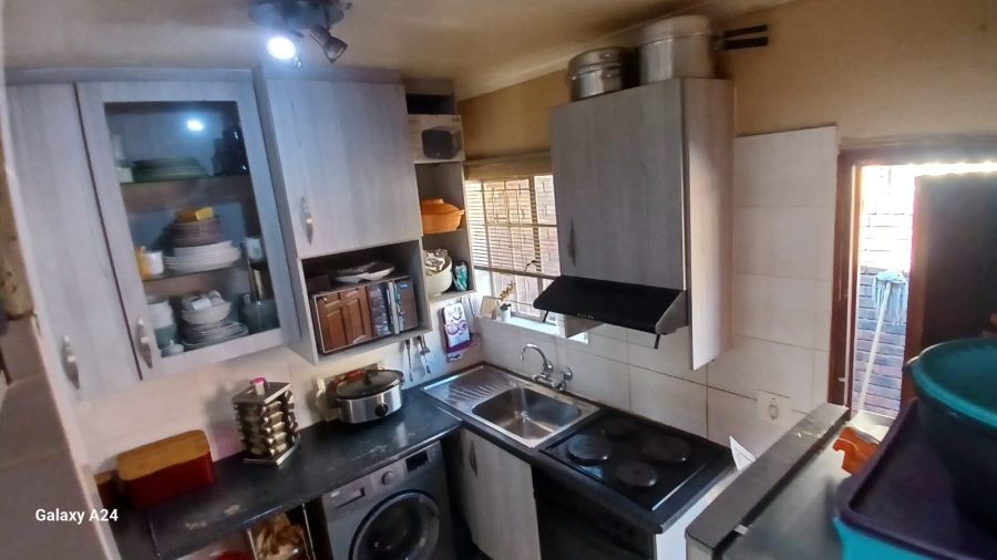 2 Bedroom Property for Sale in Forest Hill Gauteng