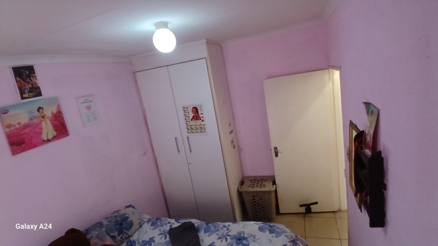 2 Bedroom Property for Sale in Forest Hill Gauteng