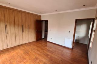 To Let 4 Bedroom Property for Rent in Kensington Gauteng