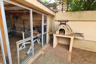 To Let 4 Bedroom Property for Rent in Kensington Gauteng