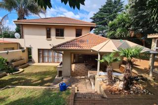To Let 4 Bedroom Property for Rent in Kensington Gauteng