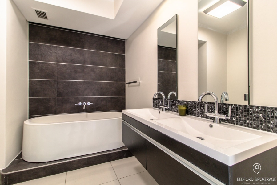 To Let 2 Bedroom Property for Rent in Morningside Gauteng