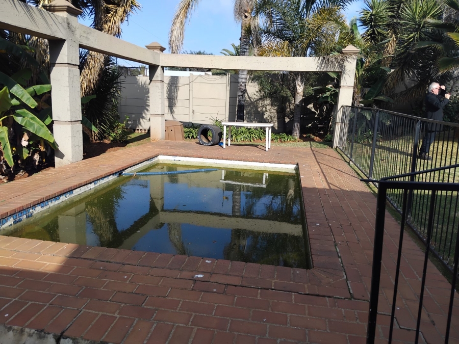 3 Bedroom Property for Sale in Dawnview Gauteng