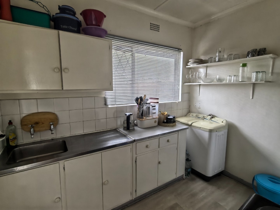 To Let 1 Bedroom Property for Rent in Lyndhurst Gauteng