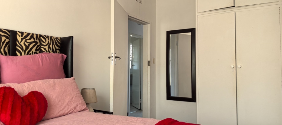 To Let 1 Bedroom Property for Rent in Lyndhurst Gauteng