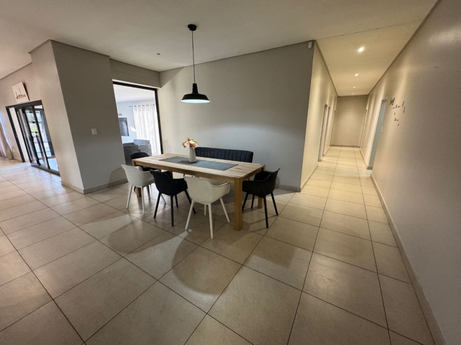 3 Bedroom Property for Sale in Midstream Ridge Gauteng