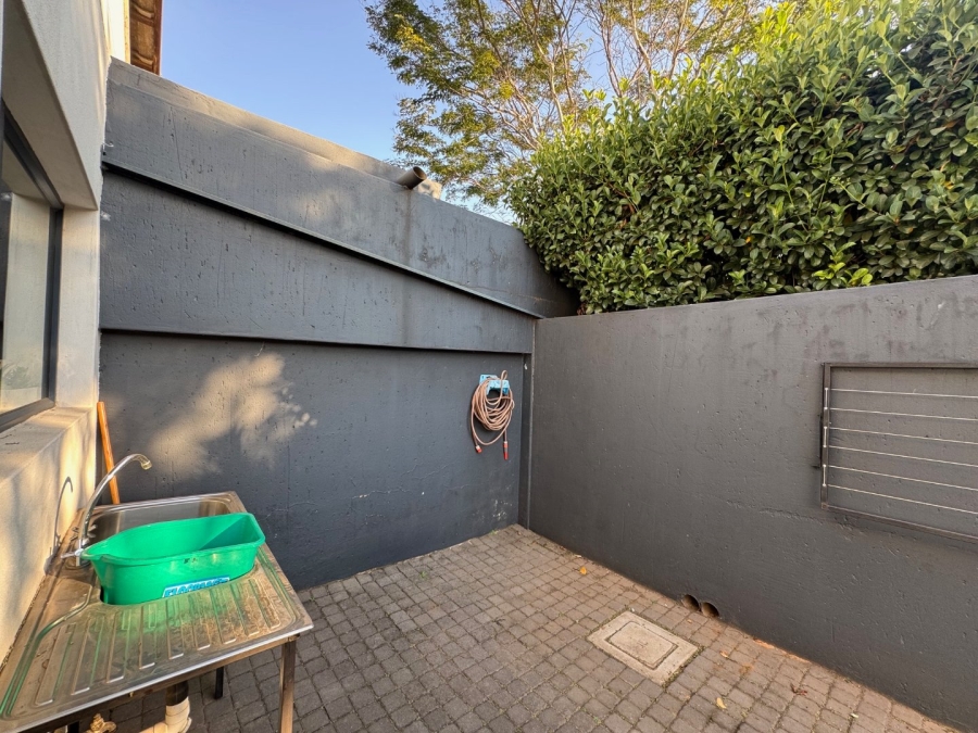 3 Bedroom Property for Sale in Midstream Ridge Gauteng
