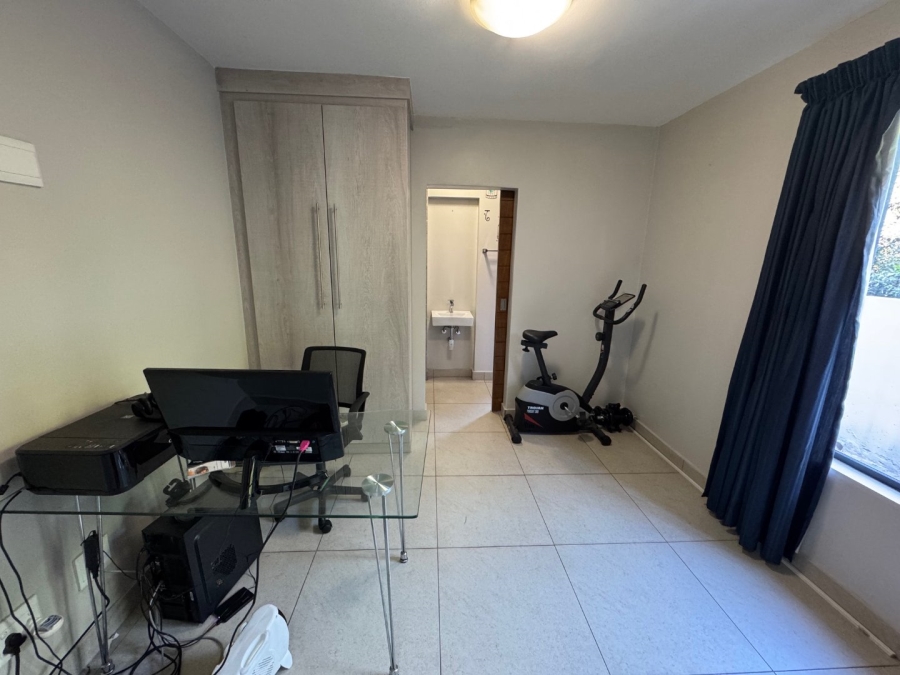 3 Bedroom Property for Sale in Midstream Ridge Gauteng