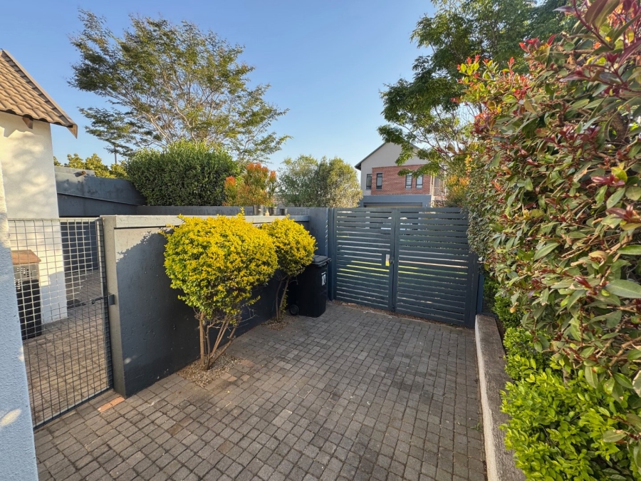 3 Bedroom Property for Sale in Midstream Ridge Gauteng