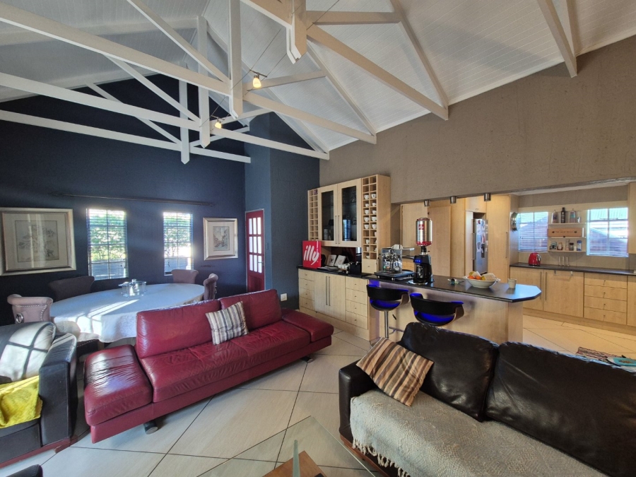 3 Bedroom Property for Sale in Vanderbijlpark SW 5 Gauteng